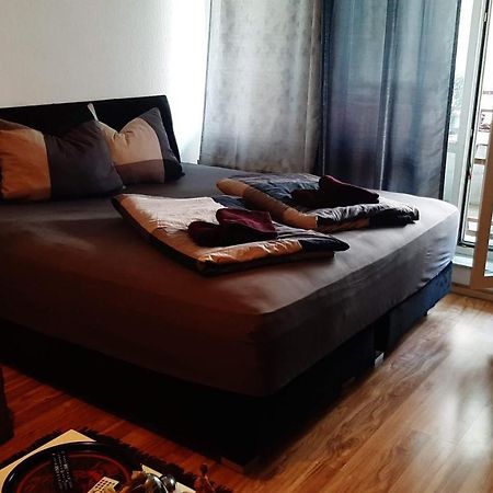 Tolle Private 2-Zimmer Wohnung Im Szene Bezirk Berlin-Friedrichshain 外观 照片