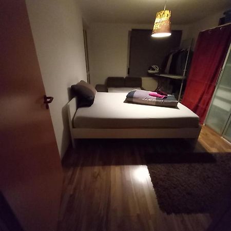 Tolle Private 2-Zimmer Wohnung Im Szene Bezirk Berlin-Friedrichshain 外观 照片