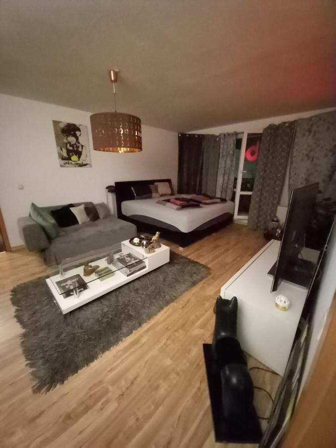 Tolle Private 2-Zimmer Wohnung Im Szene Bezirk Berlin-Friedrichshain 外观 照片